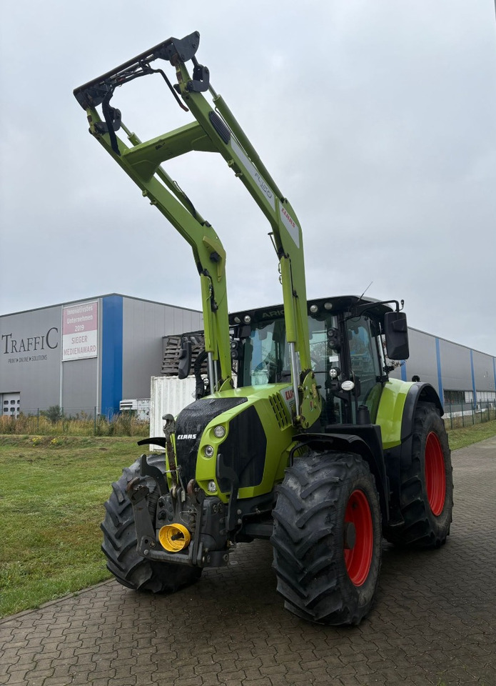 CLAAS Arion 550 CMATIC - Трактор: снимка 4 CLAAS Arion 550 CMATIC - Трактор: снимка 4
