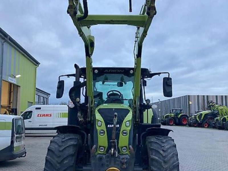 CLAAS Arion 550 CMATIC - Трактор: снимка 4 CLAAS Arion 550 CMATIC - Трактор: снимка 4