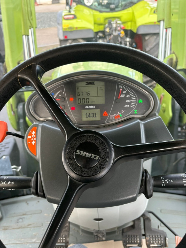 CLAAS Arion 550 CMATIC - Трактор: снимка 4 CLAAS Arion 550 CMATIC - Трактор: снимка 4