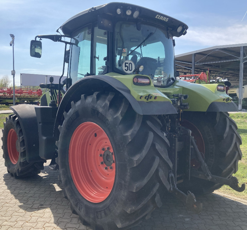 CLAAS Arion 650 CMATIC - Трактор: снимка 5 CLAAS Arion 650 CMATIC - Трактор: снимка 5