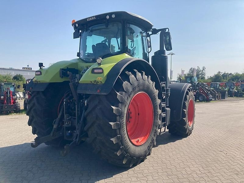 CLAAS Axion 930 - Трактор: снимка 5 CLAAS Axion 930 - Трактор: снимка 5