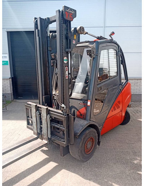Linde H35D - Дизелов мотокар: снимка 1 Linde H35D - Дизелов мотокар: снимка 1