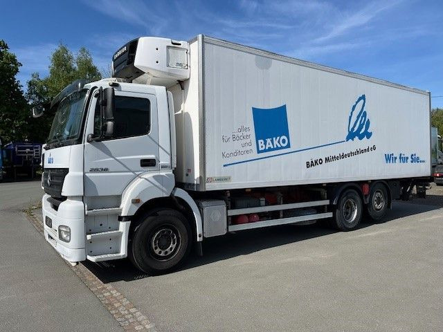 Mercedes-Benz Axor MB 2536 Kühlfahrzeug Bitemp LBW - Рефрижератор камион: снимка 4 Mercedes-Benz Axor MB 2536 Kühlfahrzeug Bitemp LBW - Рефрижератор камион: снимка 4