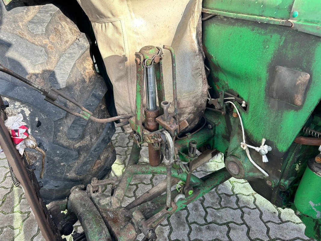 Deutz D 4005 - Трактор: снимка 5 Deutz D 4005 - Трактор: снимка 5