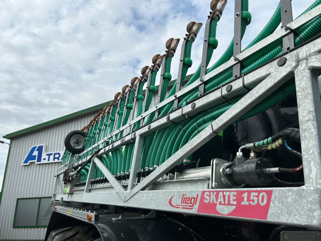 Fliegl VFW 18000 MAXX LINE PLUS - Машина за торене: снимка 2 Fliegl VFW 18000 MAXX LINE PLUS - Машина за торене: снимка 2