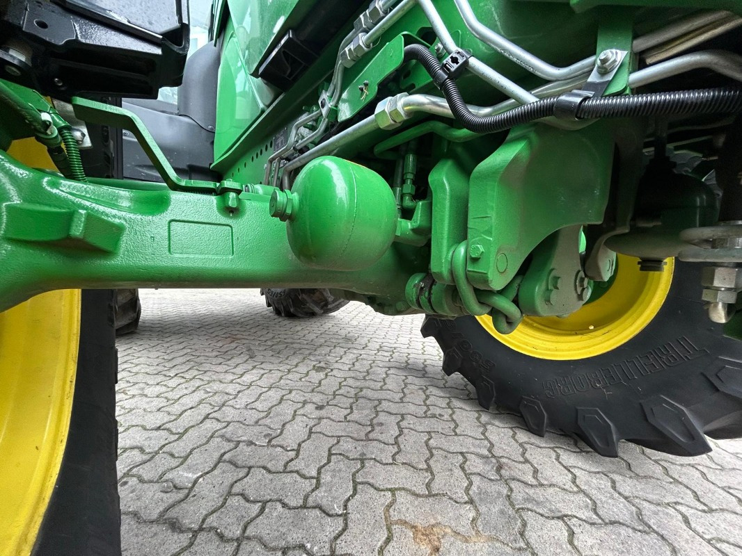 John Deere 6R 155 - Трактор: снимка 5 John Deere 6R 155 - Трактор: снимка 5