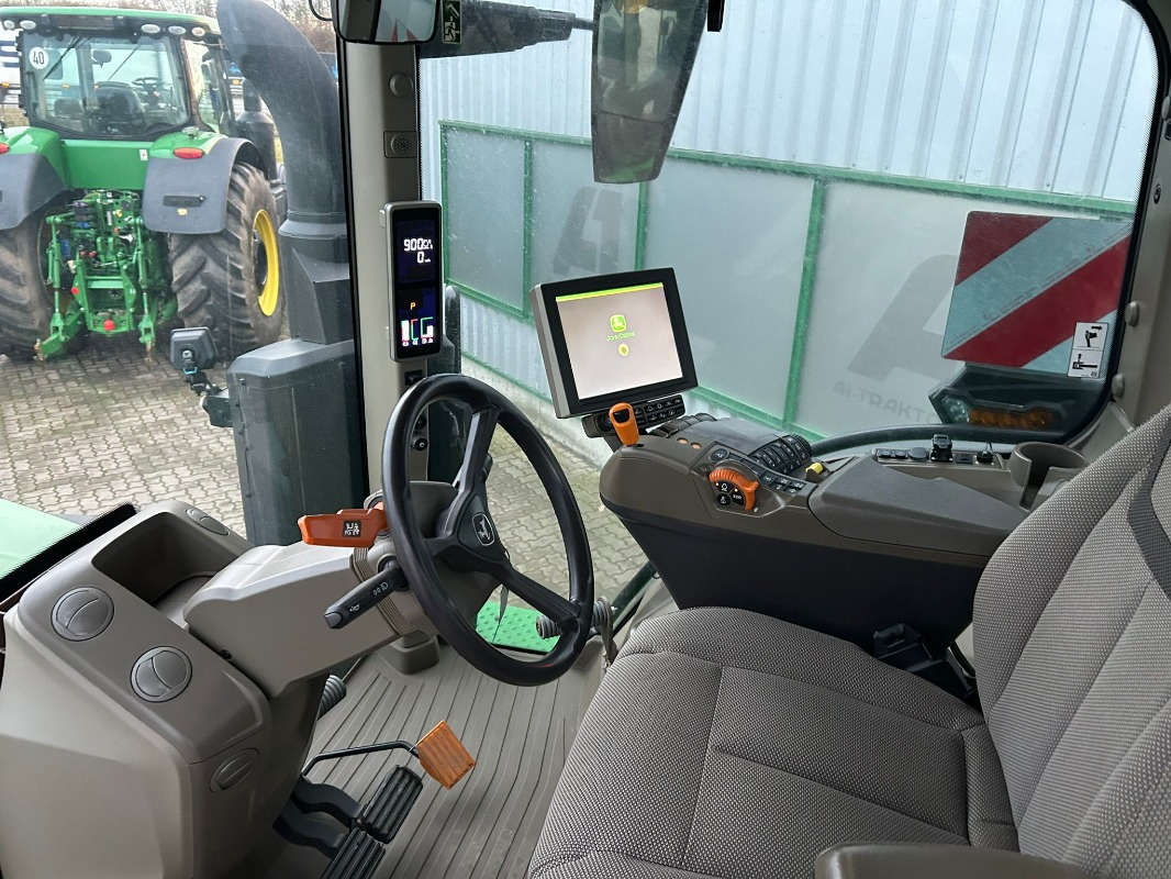 John Deere 7R 330 e23 - Трактор: снимка 5 John Deere 7R 330 e23 - Трактор: снимка 5