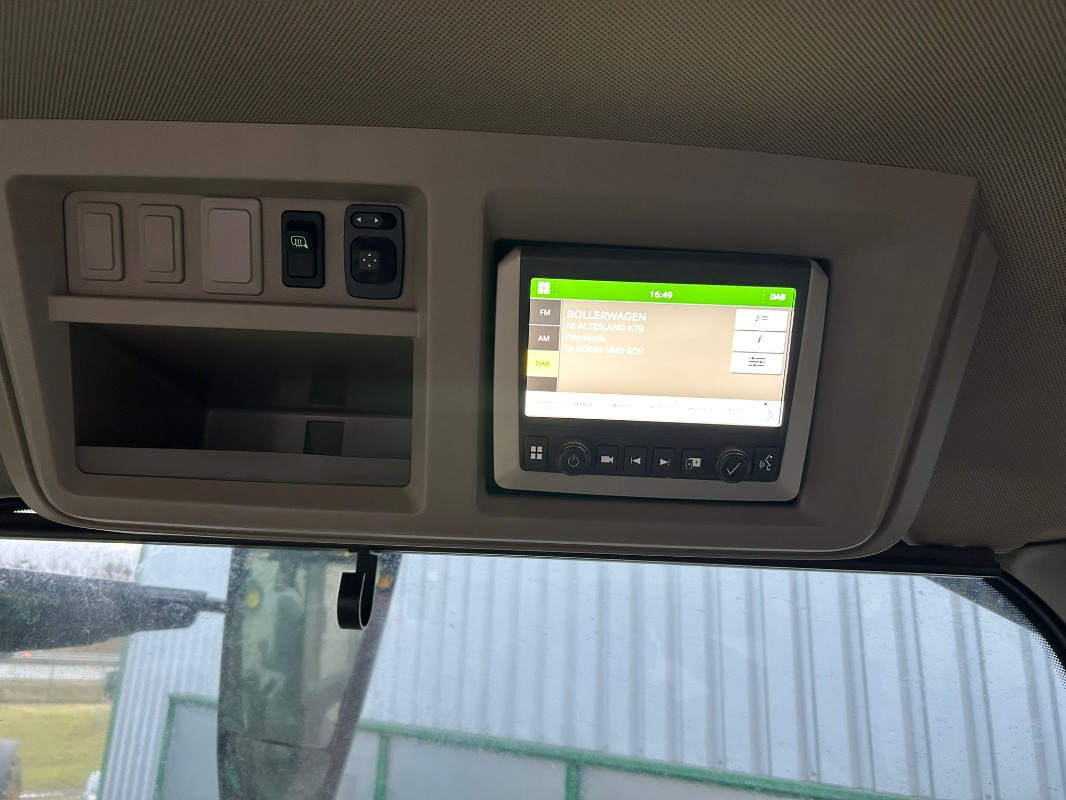 John Deere 7R 330 e23 - Трактор: снимка 2 John Deere 7R 330 e23 - Трактор: снимка 2