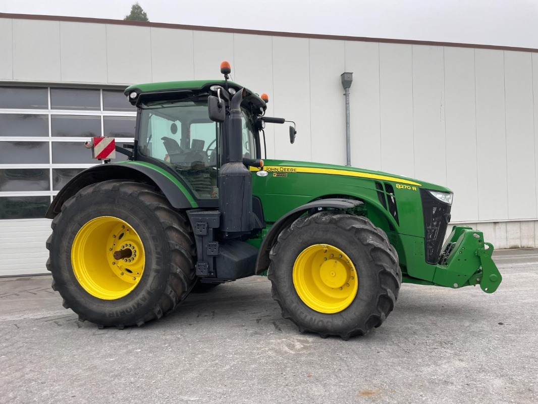 John Deere 8270R - Трактор: снимка 3 John Deere 8270R - Трактор: снимка 3