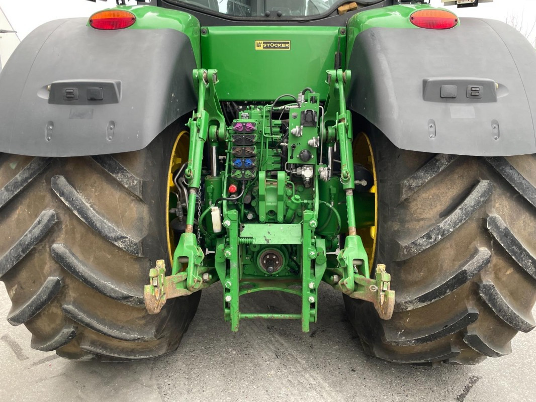 John Deere 8270R - Трактор: снимка 5 John Deere 8270R - Трактор: снимка 5