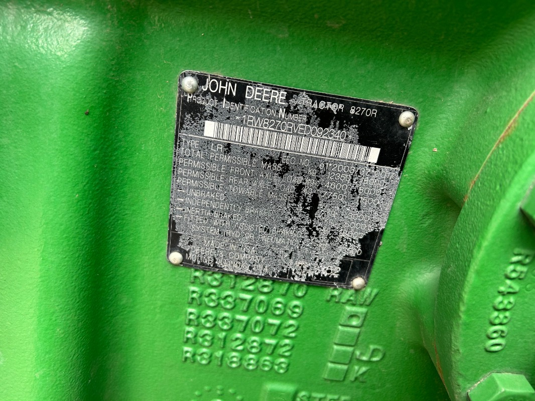 John Deere 8270R - Трактор: снимка 3 John Deere 8270R - Трактор: снимка 3