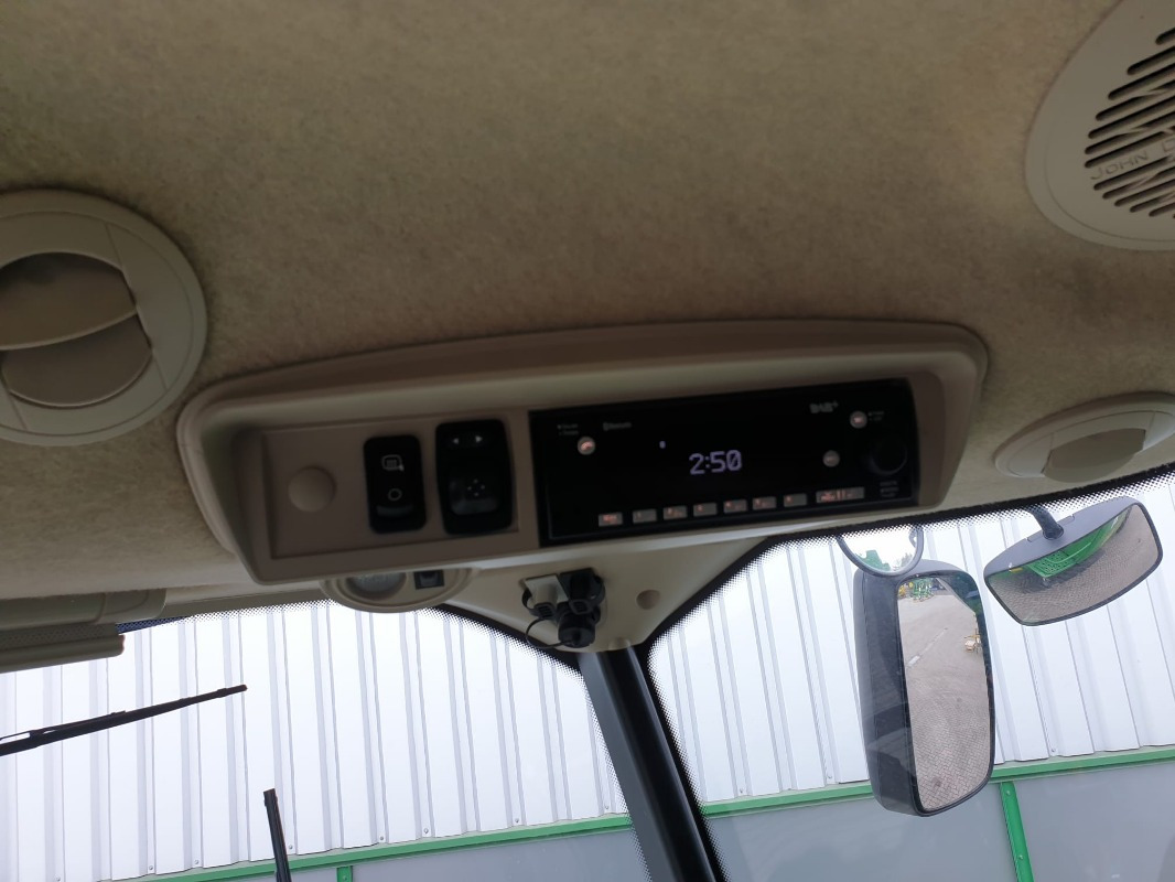 John Deere S770 - Зърнокомбайн: снимка 4 John Deere S770 - Зърнокомбайн: снимка 4