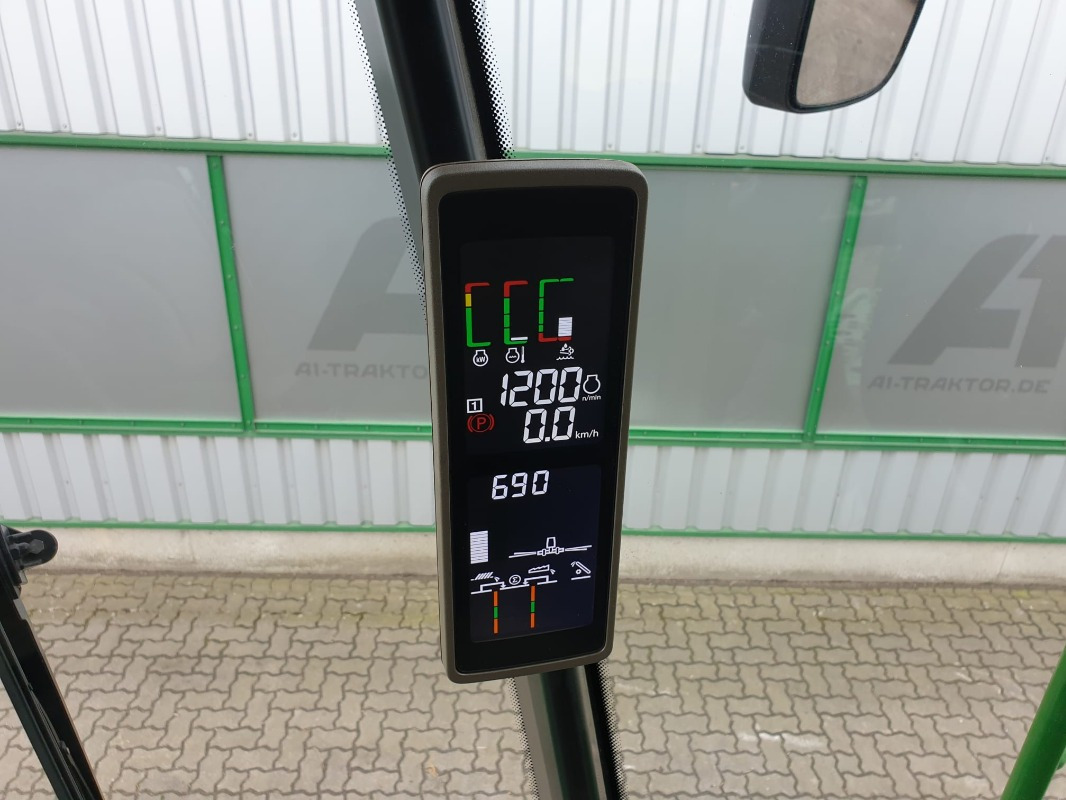 John Deere S770 - Зърнокомбайн: снимка 3 John Deere S770 - Зърнокомбайн: снимка 3