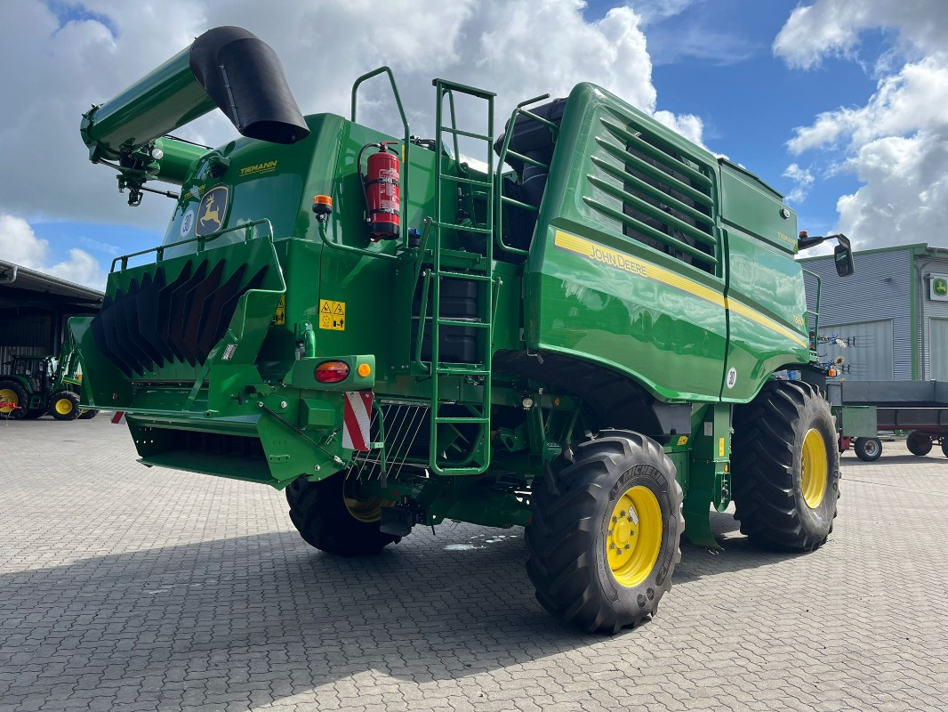 John Deere T660 - Зърнокомбайн: снимка 3 John Deere T660 - Зърнокомбайн: снимка 3