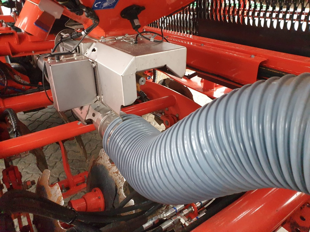 Kuhn ESPRO6000 - Сеялка: снимка 2 Kuhn ESPRO6000 - Сеялка: снимка 2
