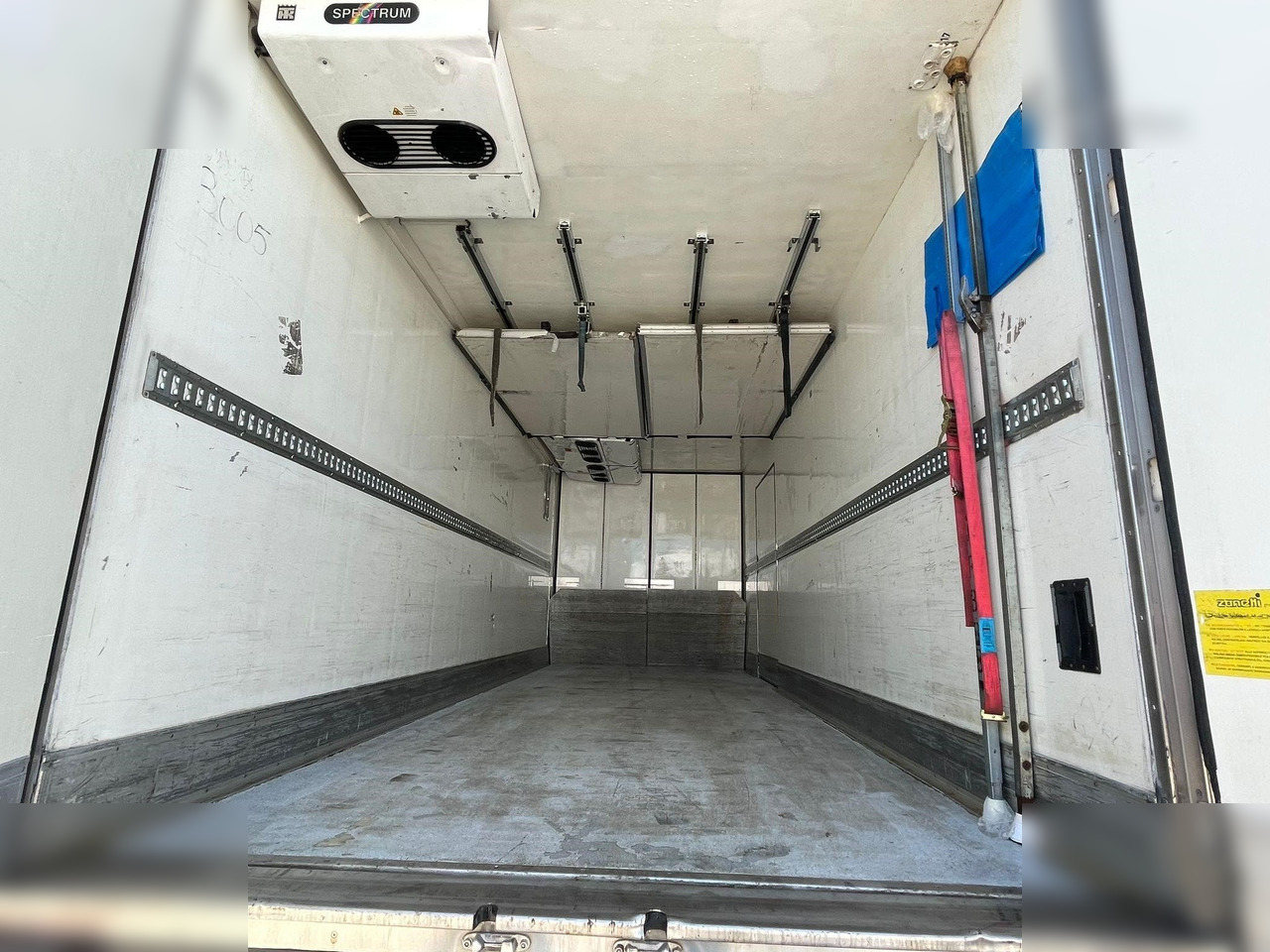 OMAR - Рефрижератор ремарке: снимка 2 OMAR - Рефрижератор ремарке: снимка 2