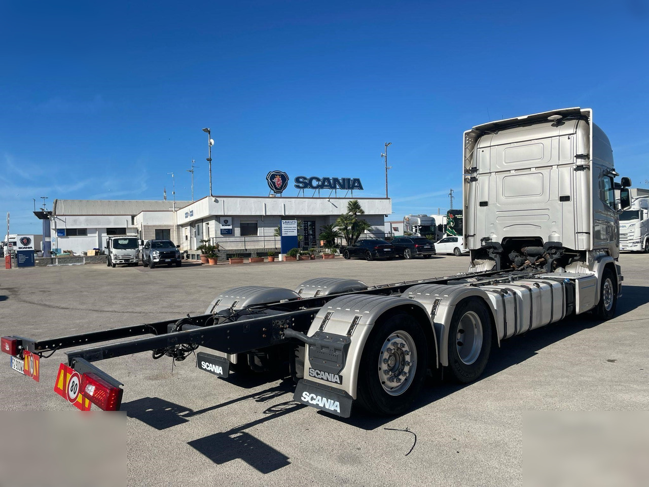 SCANIA R580 - Шаси кабина: снимка 4 SCANIA R580 - Шаси кабина: снимка 4