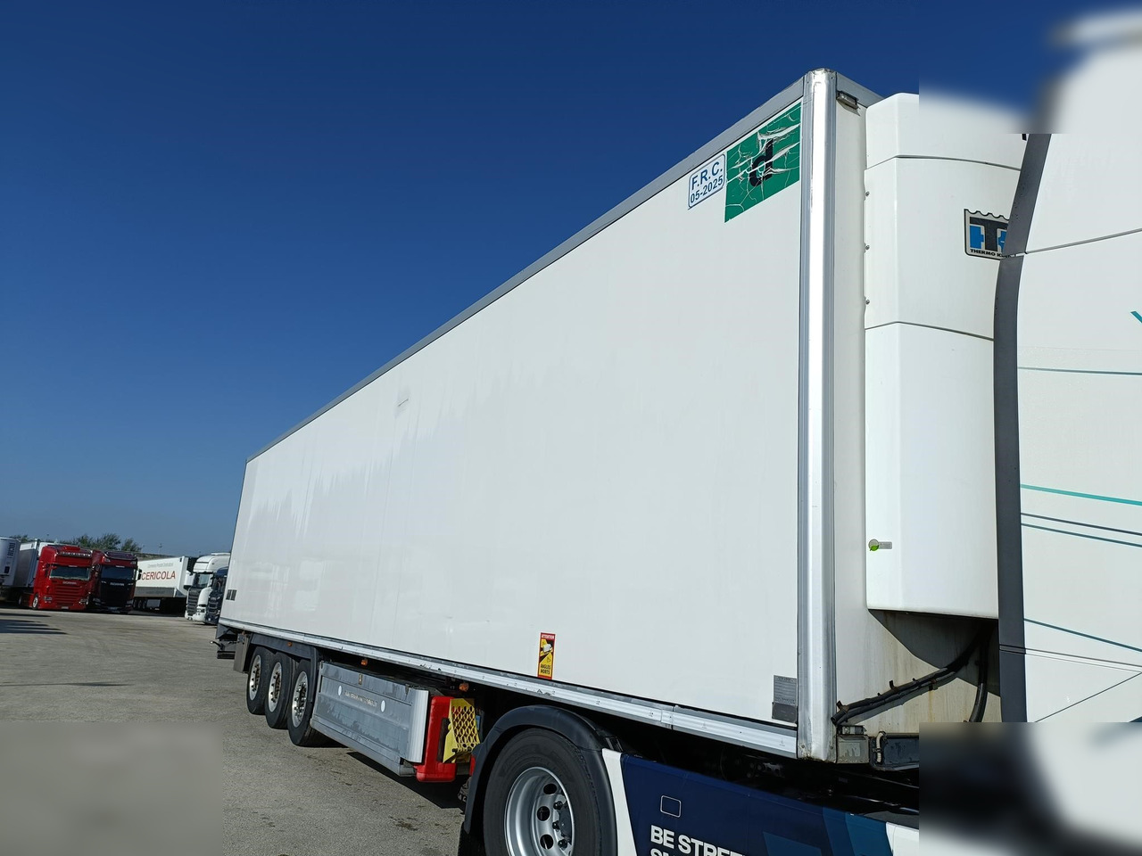 SCHMITZ  - Рефрижератор полуремарке: снимка 3 SCHMITZ  - Рефрижератор полуремарке: снимка 3