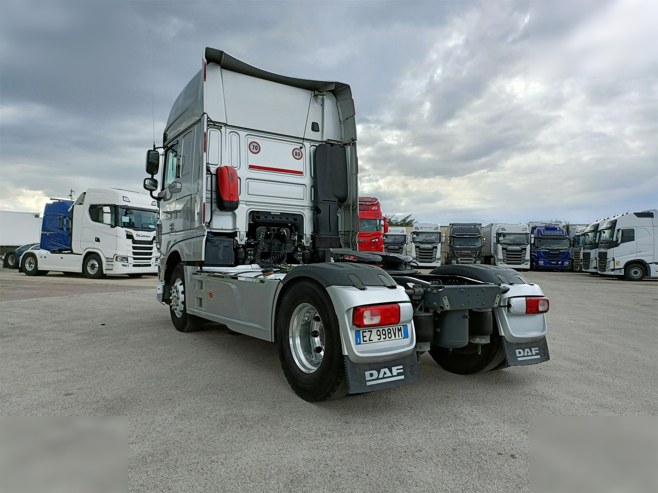 DAF XF510 - Влекач: снимка 4 DAF XF510 - Влекач: снимка 4