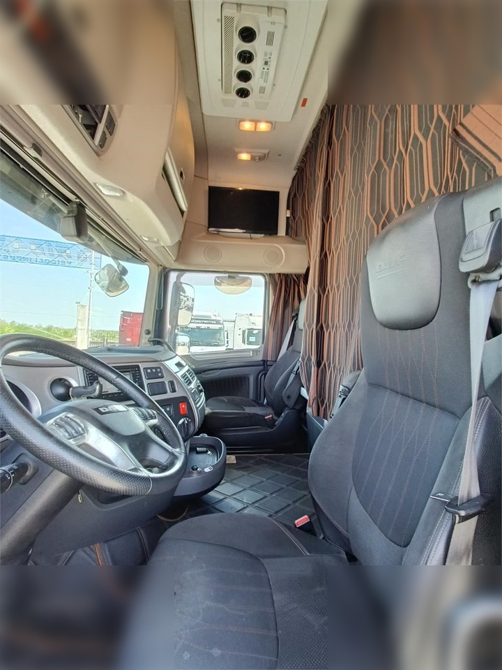 DAF XF530 - Влекач: снимка 5 DAF XF530 - Влекач: снимка 5