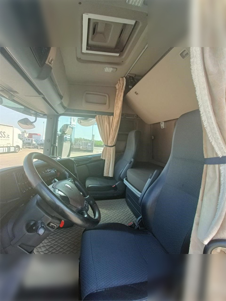 SCANIA R490 - Влекач: снимка 5 SCANIA R490 - Влекач: снимка 5