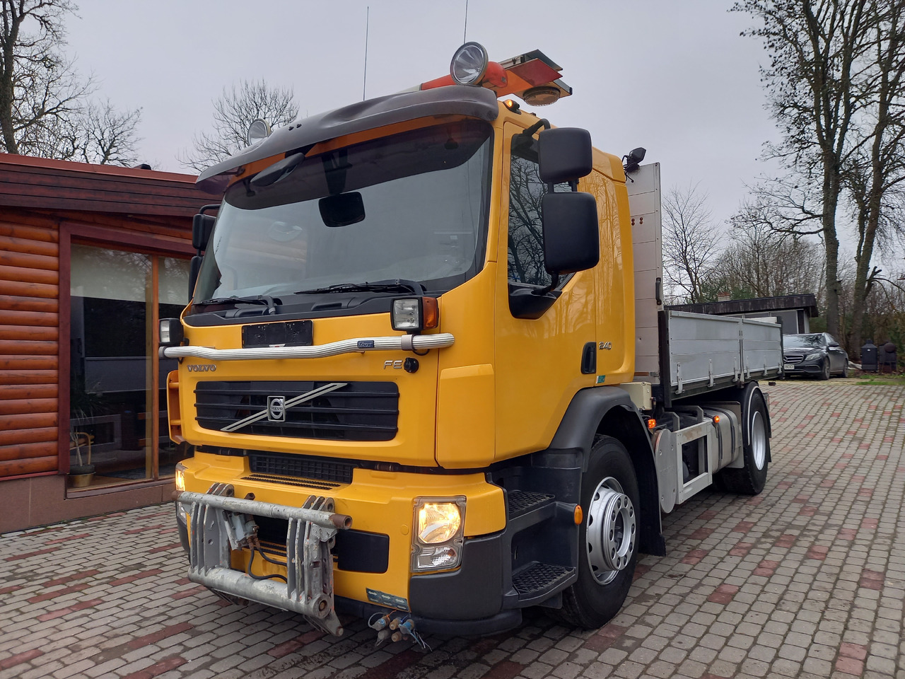 VOLVO FE 240, 4x2, EURO 5, TIPPER - Самосвал камион: снимка 2 VOLVO FE 240, 4x2, EURO 5, TIPPER - Самосвал камион: снимка 2