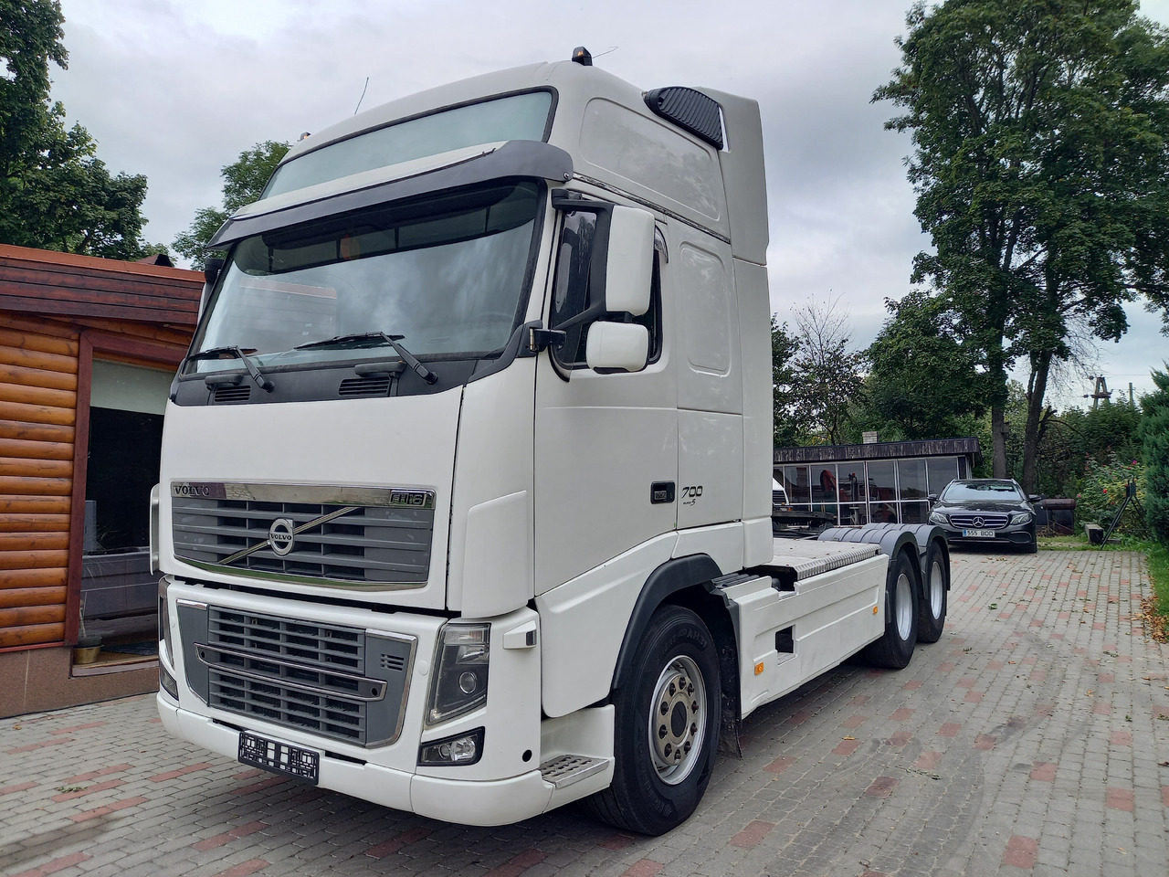VOLVO FH 16, 6x4, 700, HÜDRAULIKA - Влекач: снимка 1 VOLVO FH 16, 6x4, 700, HÜDRAULIKA - Влекач: снимка 1