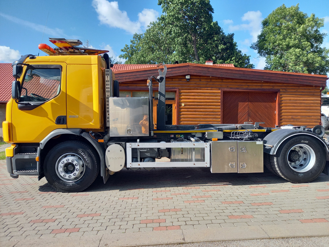 Volvo FE 280, 4x2, Hooklift - Мултилифт с кука камион: снимка 2 Volvo FE 280, 4x2, Hooklift - Мултилифт с кука камион: снимка 2