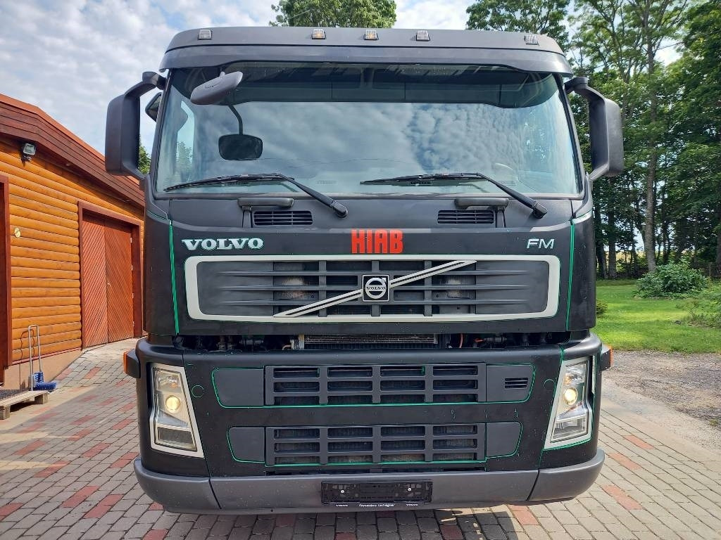 Volvo FM 300, 6x2, HIAB 166 E-5 - Камион с кран: снимка 3 Volvo FM 300, 6x2, HIAB 166 E-5 - Камион с кран: снимка 3