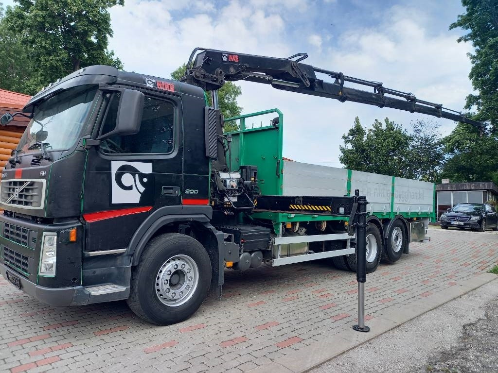 Volvo FM 300, 6x2, HIAB 166 E-5 - Камион с кран: снимка 1 Volvo FM 300, 6x2, HIAB 166 E-5 - Камион с кран: снимка 1
