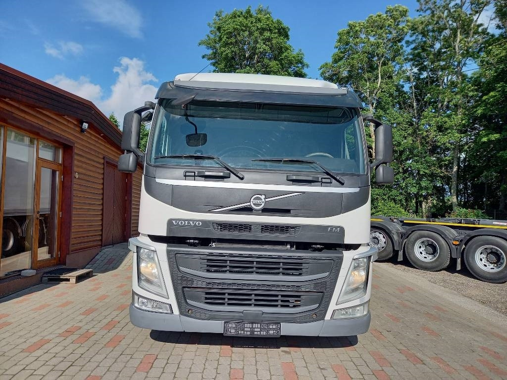 Рефрижератор камион Volvo FM 330, 6x2, CARRIER SUPRA 950 U: снимка 12