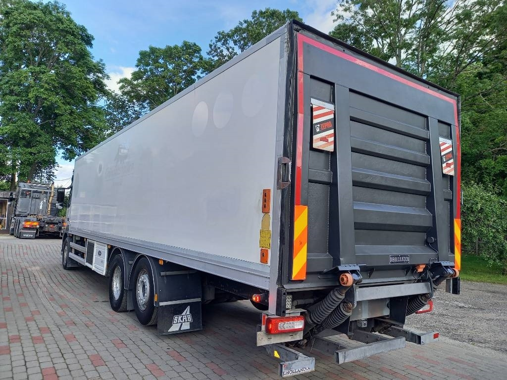 Рефрижератор камион Volvo FM 330, 6x2, CARRIER SUPRA 950 U: снимка 27