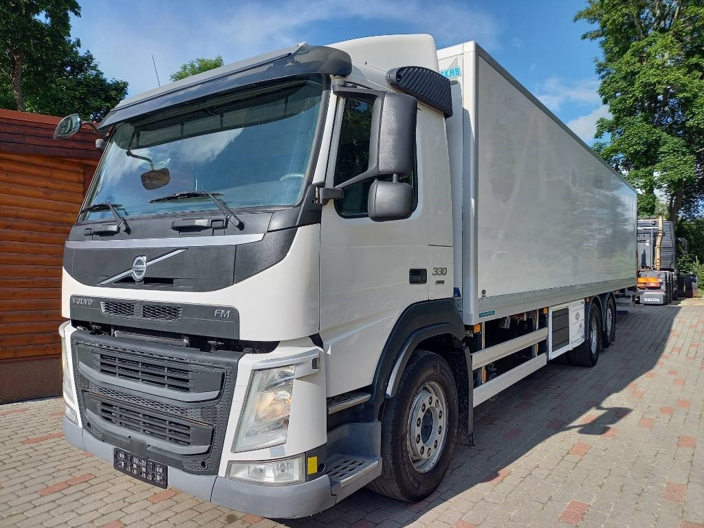 Рефрижератор камион Volvo FM 330, 6x2, CARRIER SUPRA 950 U: снимка 7