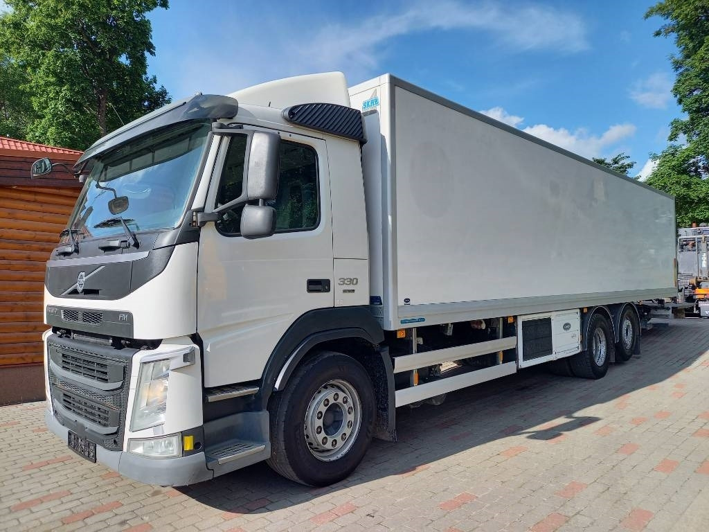 Рефрижератор камион Volvo FM 330, 6x2, CARRIER SUPRA 950 U: снимка 8