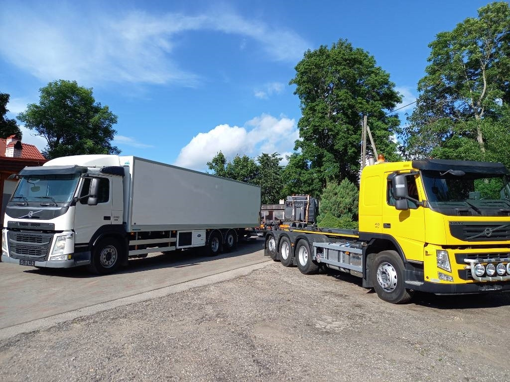 Рефрижератор камион Volvo FM 330, 6x2, CARRIER SUPRA 950 U: снимка 13