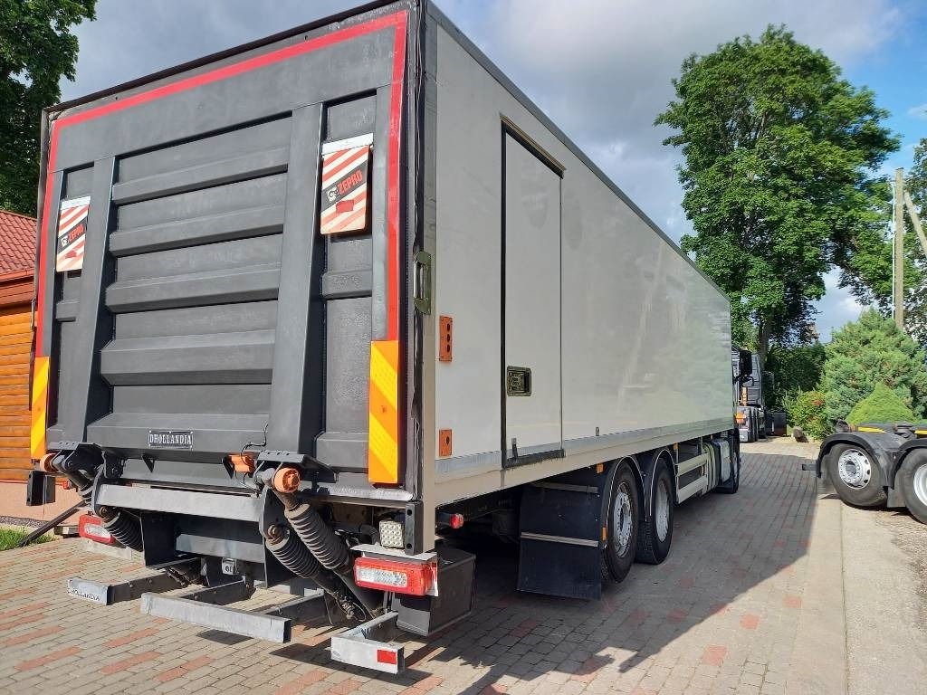 Рефрижератор камион Volvo FM 330, 6x2, CARRIER SUPRA 950 U: снимка 28
