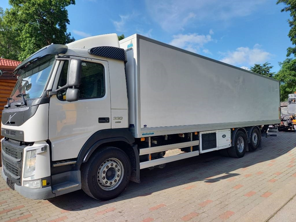 Рефрижератор камион Volvo FM 330, 6x2, CARRIER SUPRA 950 U: снимка 14