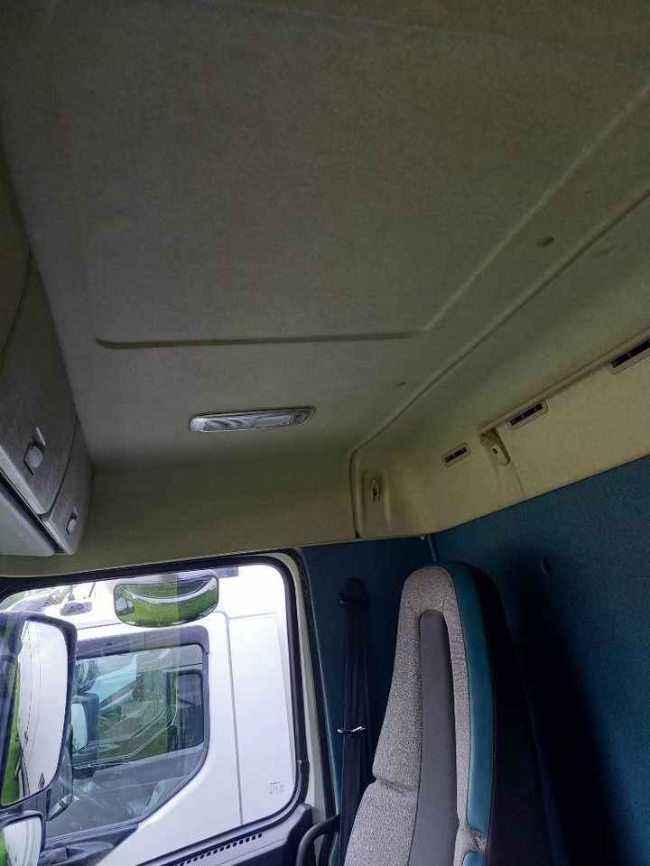 Рефрижератор камион Volvo FM 330, 6x2, CARRIER SUPRA 950 U: снимка 50