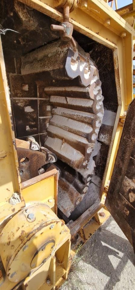 200 t 4 Decksiebmaschine mit prallbrecher - Пресевна инсталация: снимка 3 200 t 4 Decksiebmaschine mit prallbrecher - Пресевна инсталация: снимка 3