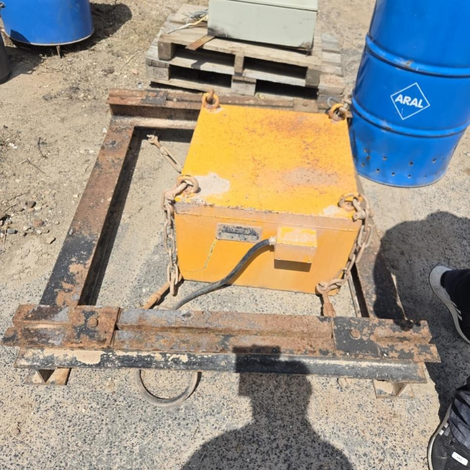 Steinert Elektromagnetbau - Лентов транспортьор: снимка 5 Steinert Elektromagnetbau - Лентов транспортьор: снимка 5