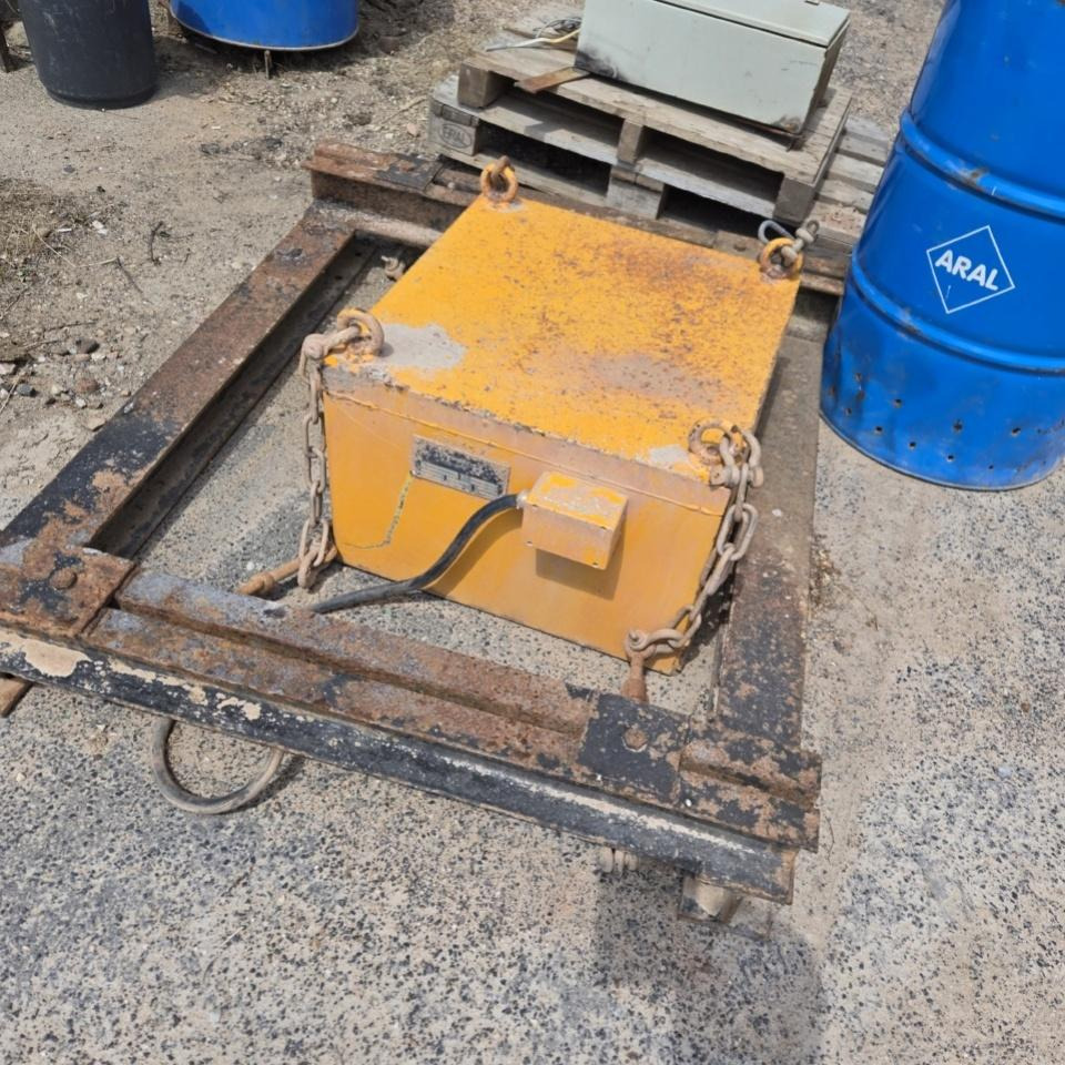 Steinert Elektromagnetbau - Лентов транспортьор: снимка 3 Steinert Elektromagnetbau - Лентов транспортьор: снимка 3