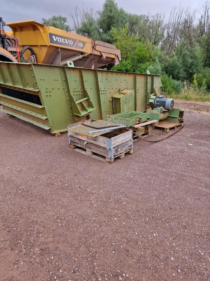 Stichweh 6m Eindeck Siebmaschine 2,4 m × 6 m - Пресевна инсталация: снимка 5 Stichweh 6m Eindeck Siebmaschine 2,4 m × 6 m - Пресевна инсталация: снимка 5