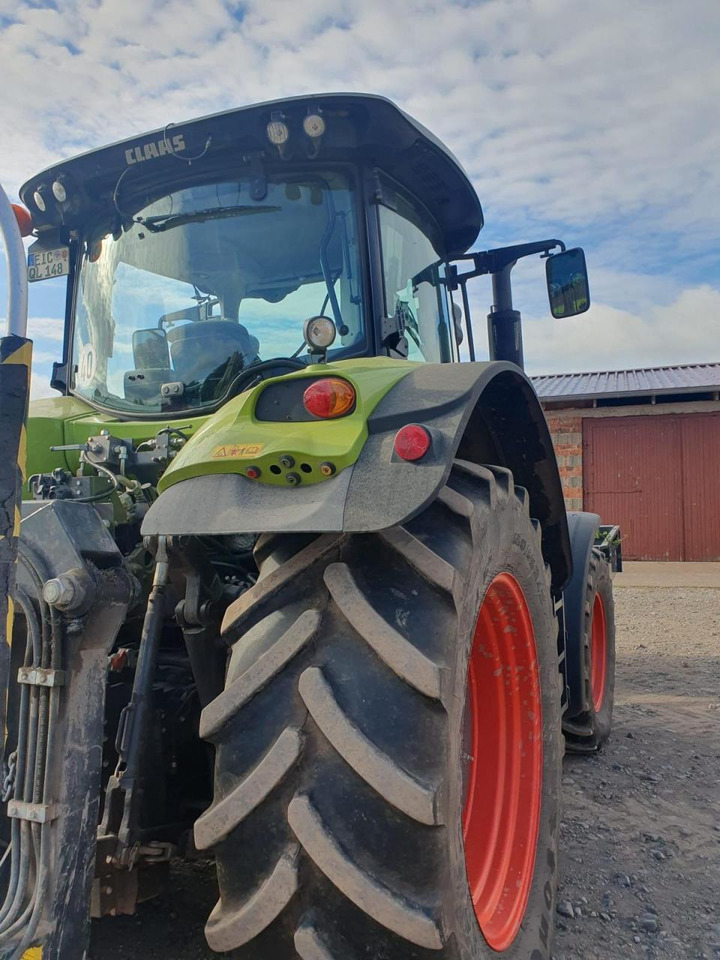 CLAAS Axion 810 - Трактор: снимка 3 CLAAS Axion 810 - Трактор: снимка 3