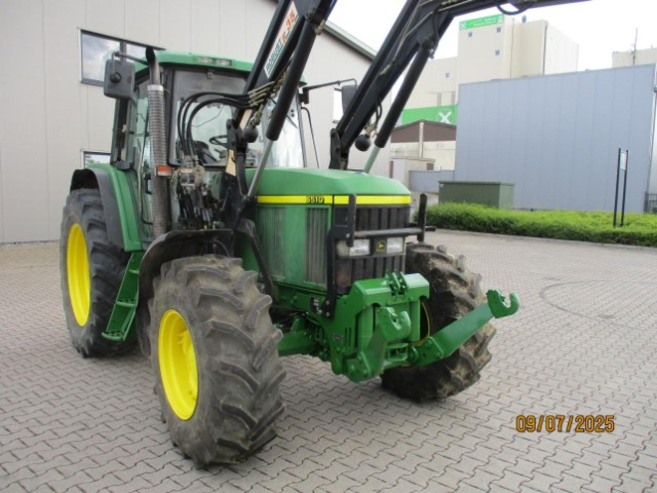 John Deere 6610 TLS - Трактор: снимка 4 John Deere 6610 TLS - Трактор: снимка 4