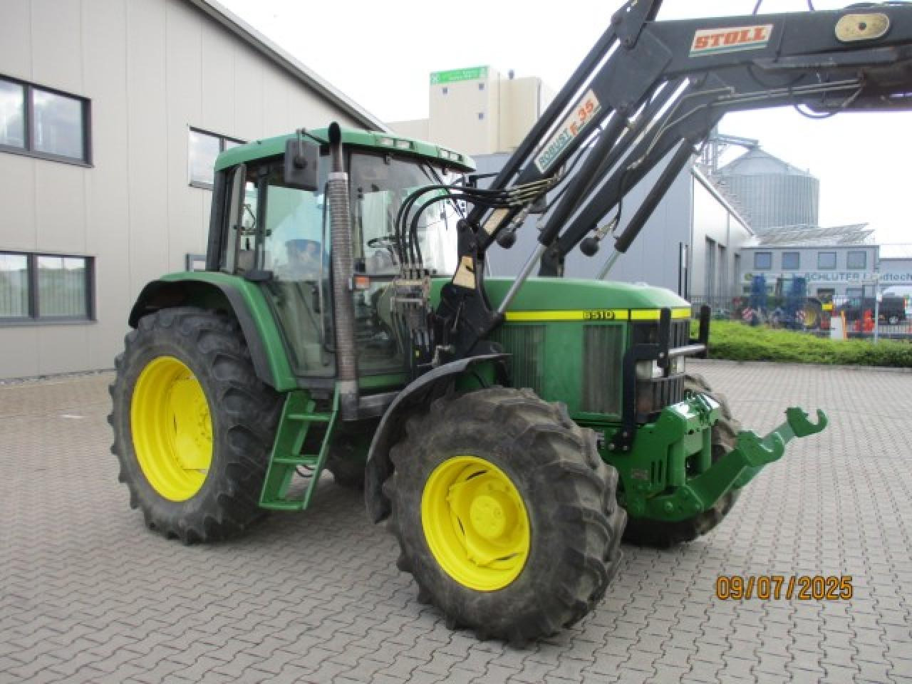 John Deere 6610 TLS - Трактор: снимка 5 John Deere 6610 TLS - Трактор: снимка 5