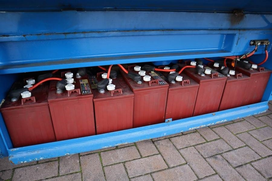 GSL S131 E16 As-Is, Electric, 15.1m Working Height - Ножична работна платформа: снимка 4 GSL S131 E16 As-Is, Electric, 15.1m Working Height - Ножична работна платформа: снимка 4