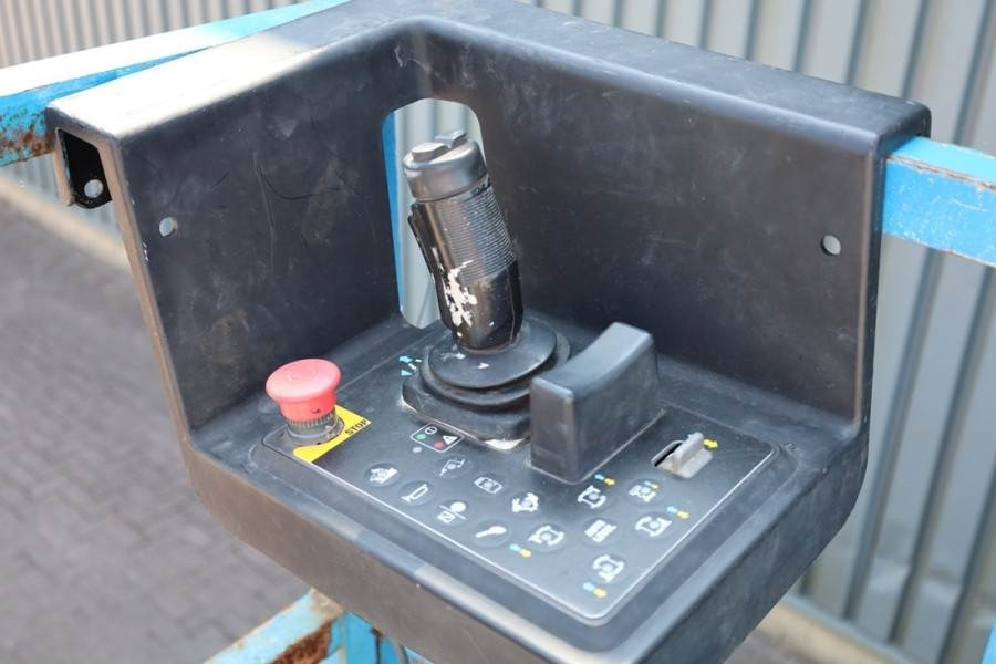 Genie GS5390 Diesel, 4x4 Drive, 18.15m Working Height, 6 - Ножична работна платформа: снимка 4 Genie GS5390 Diesel, 4x4 Drive, 18.15m Working Height, 6 - Ножична работна платформа: снимка 4