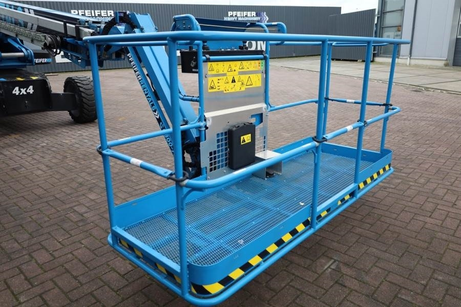 Телескопична платформа Genie S65XC Valid inspection, *Guarantee! Diesel, 4x4 Dr: снимка 8