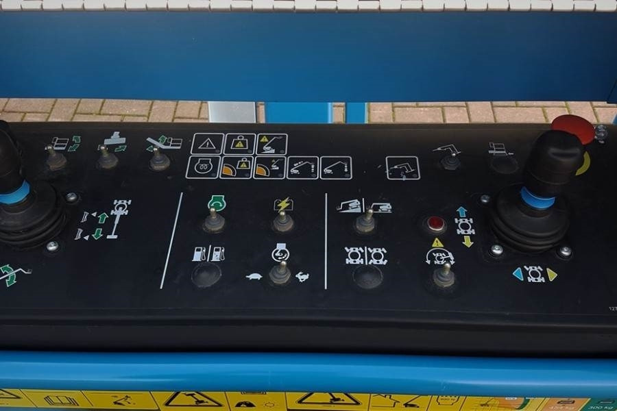 Genie S65XC Valid inspection, *Guarantee! Diesel, 4x4 Dr - Телескопична платформа: снимка 5 Genie S65XC Valid inspection, *Guarantee! Diesel, 4x4 Dr - Телескопична платформа: снимка 5