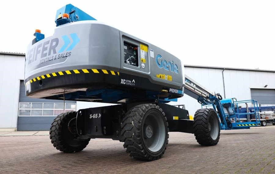 Genie S65XC Valid inspection, *Guarantee! Diesel, 4x4 Dr - Телескопична платформа: снимка 2 Genie S65XC Valid inspection, *Guarantee! Diesel, 4x4 Dr - Телескопична платформа: снимка 2